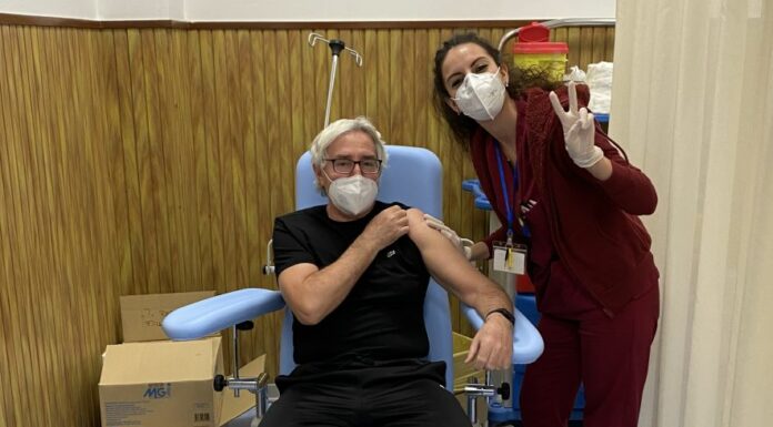 Vaccino, in Sicilia da lunedì terze dosi per il target 40-59 anni