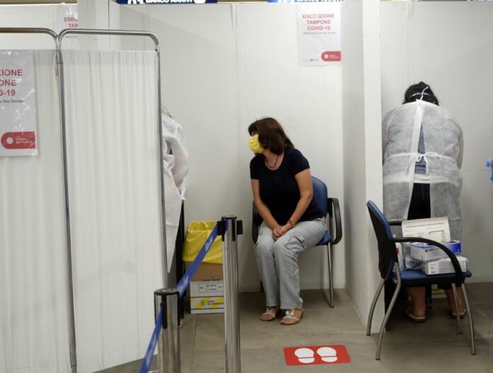 AEROPORTO DI LINATE, TAMPONI SU BASE VOLONTARIA AI PASSEGGERI PROVENIENTI DA SICILIA E SARDEGNA