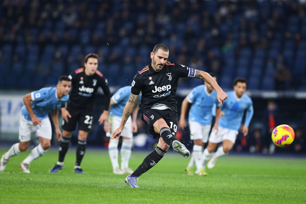 Doppietta su rigore di Bonucci, Lazio-Juventus 0-2 Agenzia di stampa  Italpress - Italpress