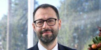 Governo, Patuanelli “Pd? Se si ragiona come coalizione farlo sempre”