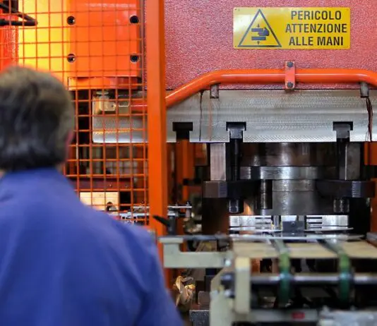 Nei primi sei mesi del 2026 infortuni sul lavoro al +4,7%, ma calano i decessi