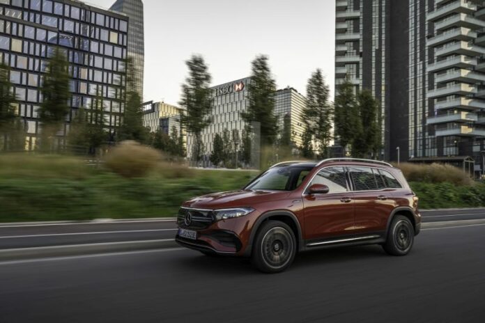 Mercedes-EQ, EQB 350 4MATIC // Press Test Drive, Stuttgart 2021