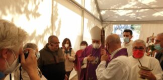 Arcivescovo Palermo “Basta bare insepolte, è inumano”