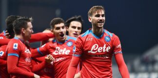 Il Napoli si fa rimontare ma rimane primo, 2-2 col Sassuolo