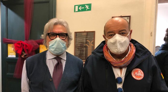 Barba, capelli e vaccino, parte l’iniziativa anti Covid a Palermo