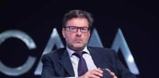 Tim, Giorgetti “Finora nessuna Opa, Governo pronto al golden power”