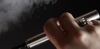 Sigarette elettroniche, Roccatti “Over-regulation e divieti spingono al mercato nero”