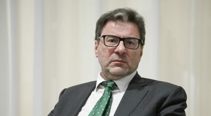 Agroalimentare, da Giorgetti investimenti per 85 mln in Campania