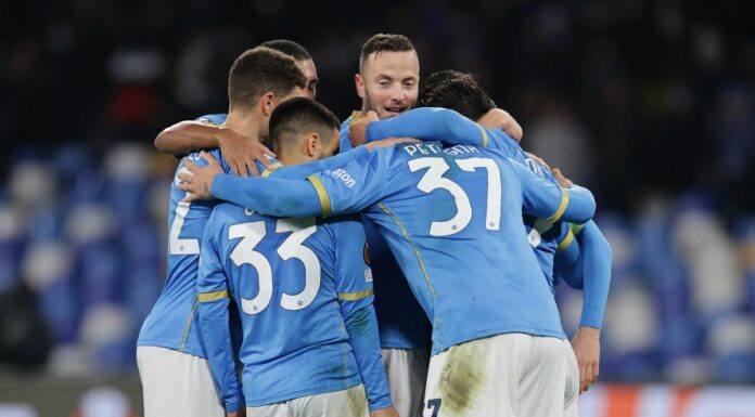 Battuto il Leicester ma Napoli agli spareggi di Europa League