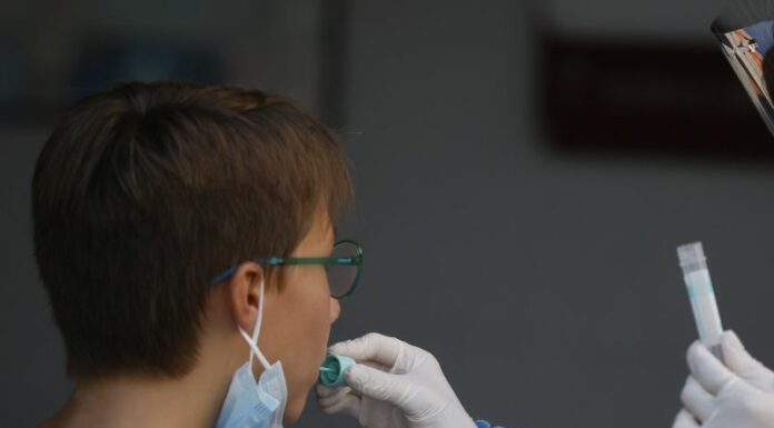 Cresce l’incidenza dei casi Covid, Rt pari a 1,18