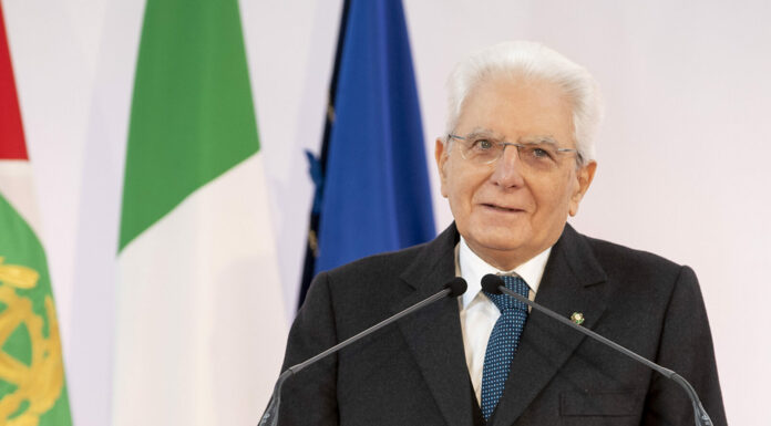 Piazza Fontana, Mattarella “Attentato colpì democrazia. Indelebile”