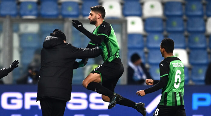 Berardi e Raspadori, il Sassuolo batte la Lazio 2-1