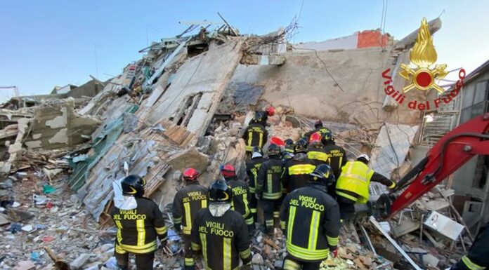 Crollo a Ravanusa, estratti altri 4 corpi. Sette le vittime