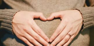 Vaccino, terza dose raccomandata in gravidanza nel II e III trimestre