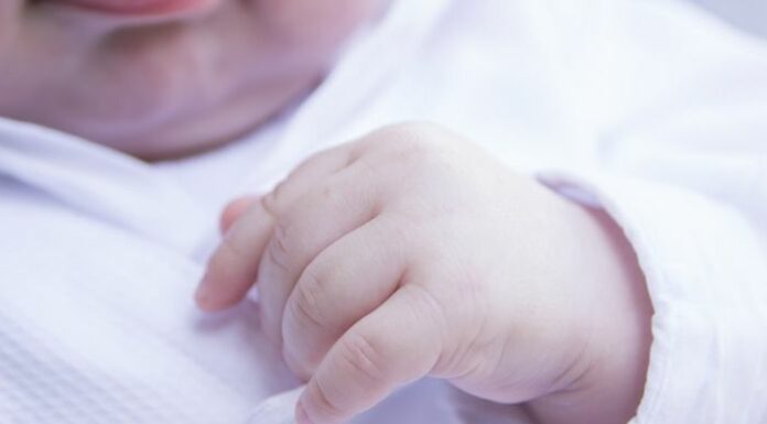 Record negativo di nascite, 15 mila in meno nel 2020