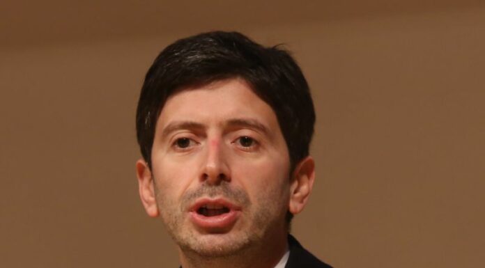 Speranza “In Cdm ulteriori scelte su emergenza Covid”