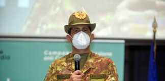 Covid, Figliuolo: “Ecco il piano per fermare Omicron”