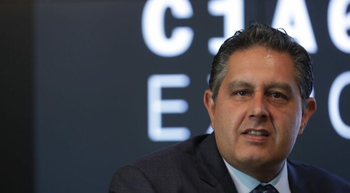 Covid, Toti “Rischiamo di paralizzare il Paese”