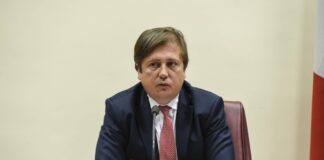 Sileri “Necessaria la revisione della quarantena, ma non ora”