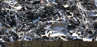 Ricettazione e traffico rifiuti, sequestrate 2 aziende nel Palermitano