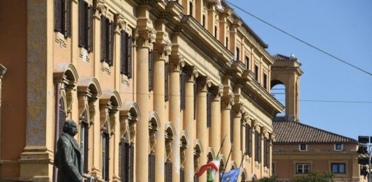 Immissioni in ruolo dei docenti per l’anno scolastico 2026/2027, il Mef ne autorizza 46.642