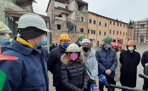 Visita del presidente Casellati a Visso conclude la due giorni nelle Marche