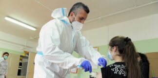 Covid, in Sicilia “dose booster” per gli over 16