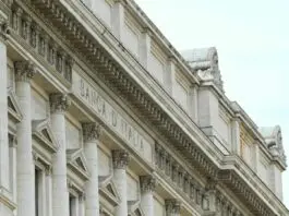 Bankitalia, migliorano le aspettative delle imprese su crescita e salari