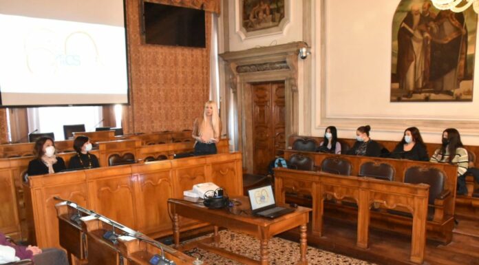 Assessori Besio e Venturini ricevono studenti del Liceo “Guggenheim”