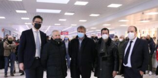 Brugnaro inaugura una nuova area commerciale a Mestre