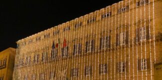 A Palermo Palazzo Reale illuminato, Miccichè “Regaliamo ottimismo”