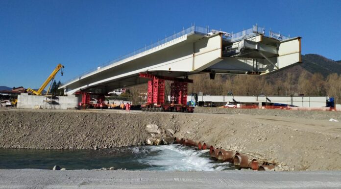 Ponte Albiano Magra, completato il primo varo sulla campata centrale
