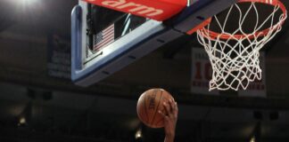 Vittorie per Warriors e Bulls, Memphis batte Brooklyn