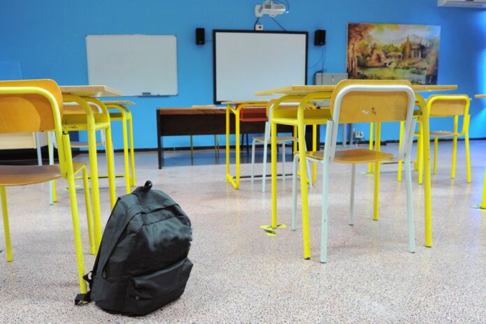 LEZIONI IN PRESENZA NELLE SCUOLE DI BARI