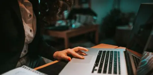 A settembre si registrano +357 mila posti di lavoro nel settore privato