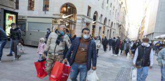 Saldi, FedermodaMilano “Cauto ottimismo ma preoccupano contagi Covid”