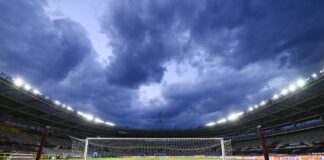 Troppi positivi, saltano quattro gare in Serie A