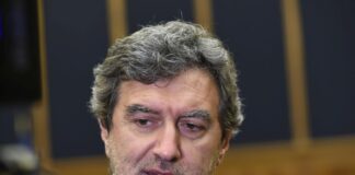 Abruzzo, Marsilio “Scuole in sicurezza grazie a screening studenti”