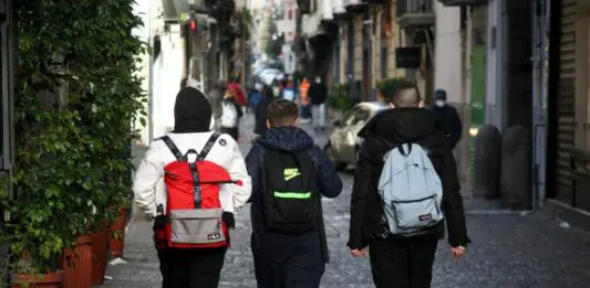 Dal ministero per la Famiglia 50 milioni per progetti dedicati a bambini e adolescenti nei piccoli Comuni