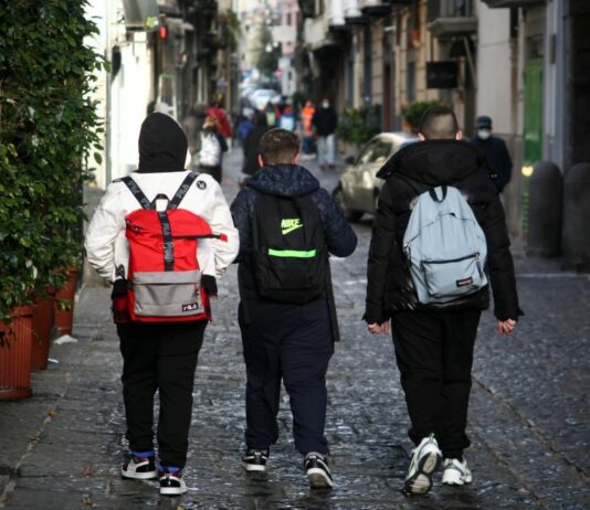 Dal ministero per la Famiglia 50 milioni per progetti dedicati a bambini e adolescenti nei piccoli Comuni