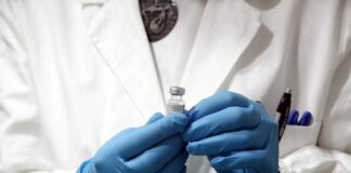 Vaccino, in arrivo 4 milioni di dosi