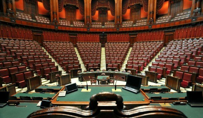 Quirinale, per il voto nuove cabine, green pass e ingressi scaglionati
