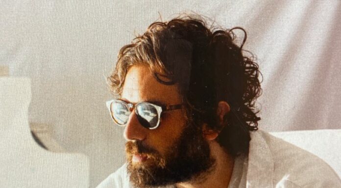 Tommaso Paradiso torna con il nuovo brano “Lupin”