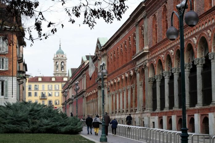 ESTERNO UNIVERSITA' DEGLI STUDI STATALE DI MILANO