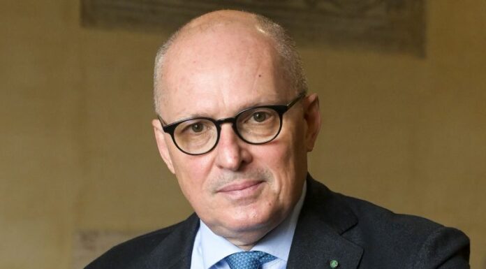 Covid, Ricciardi “In 8 giorni fuori dalla pandemia se testiamo tutti”