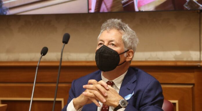 Baricco annuncia sui social “Ho la leucemia, farò un trapianto”