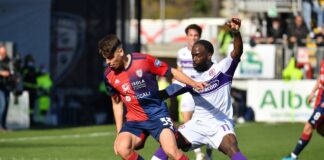 Cagliari-Fiorentina 1-1, sardi raggiunti dai viola in dieci