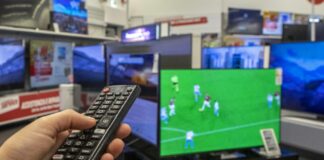 Blitz contro la pirateria tv in tutta Italia, 20 indagati