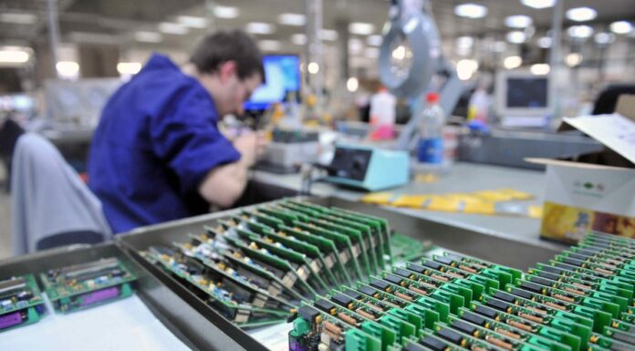 A novembre sale il fatturato dell’industria