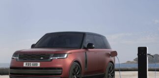 Aperti ordini per le nuove Range Rover SV e Plug-in Extended Range